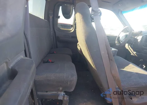 1999 Ford F-150 Lariat/Work Series/Xl/Xlt from USA, damaged, VIN 1FTRX18W9XNB66824